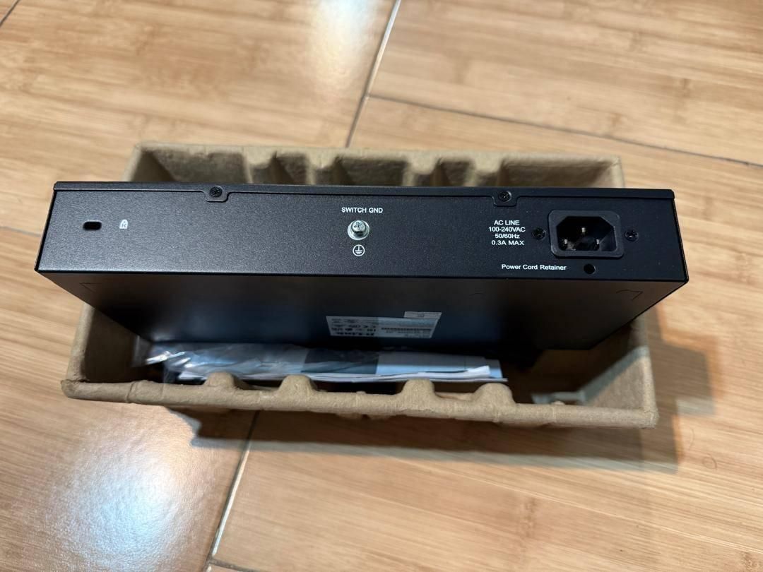 سوئیچ شبکه D-Link DGS-1024D|مودم و تجهیزات شبکه|تهران, کاظم‌آباد|دیوار