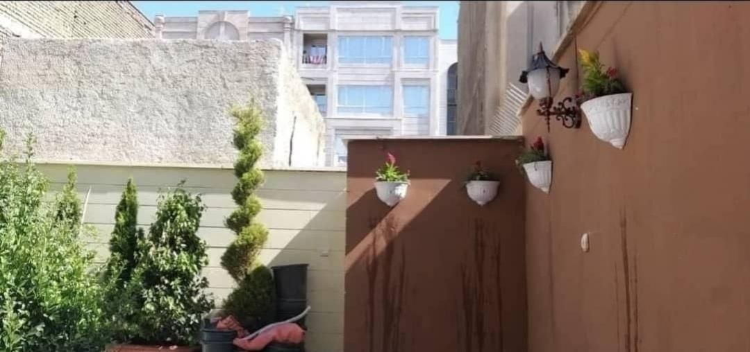 ۷۰ متر بر اصلی ۱۸ متری مطهری ۷۰ متر حیاط مستقل|فروش دفتر کار، اتاق اداری، مطب|تهران, سعادت‌آباد|دیوار