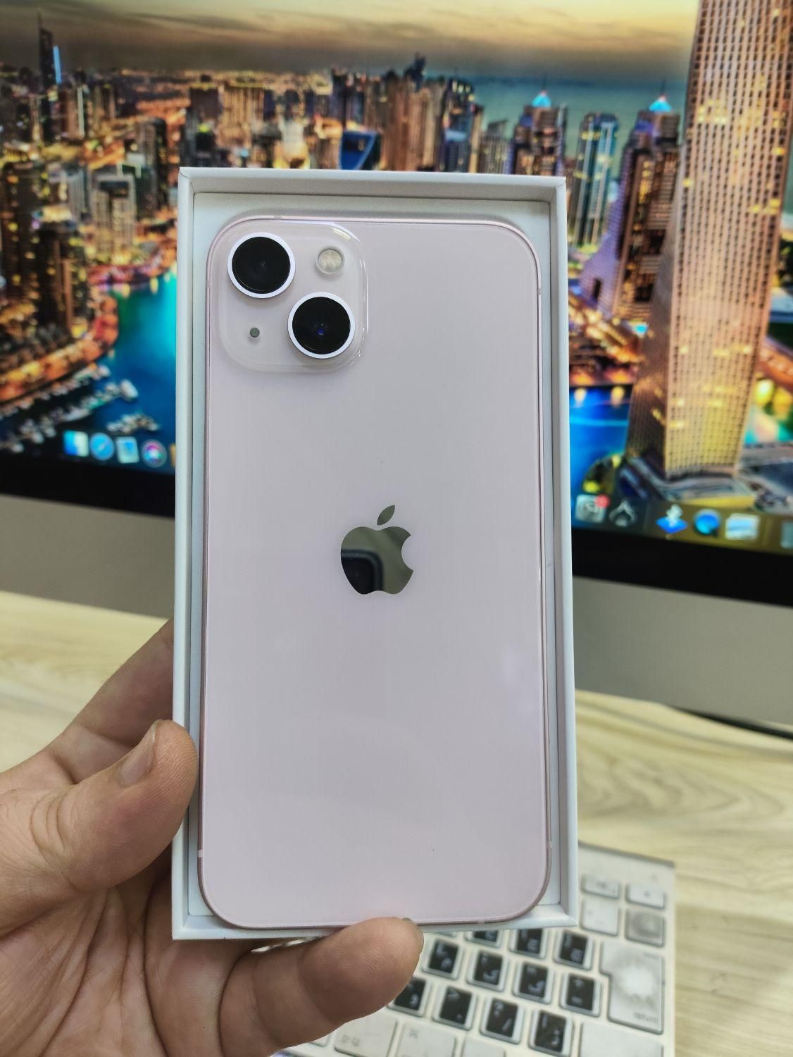 اپل iPhone 13 با حافظهٔ ۲۵۶ گیگابایت|موبایل|تهران, هفت حوض|دیوار