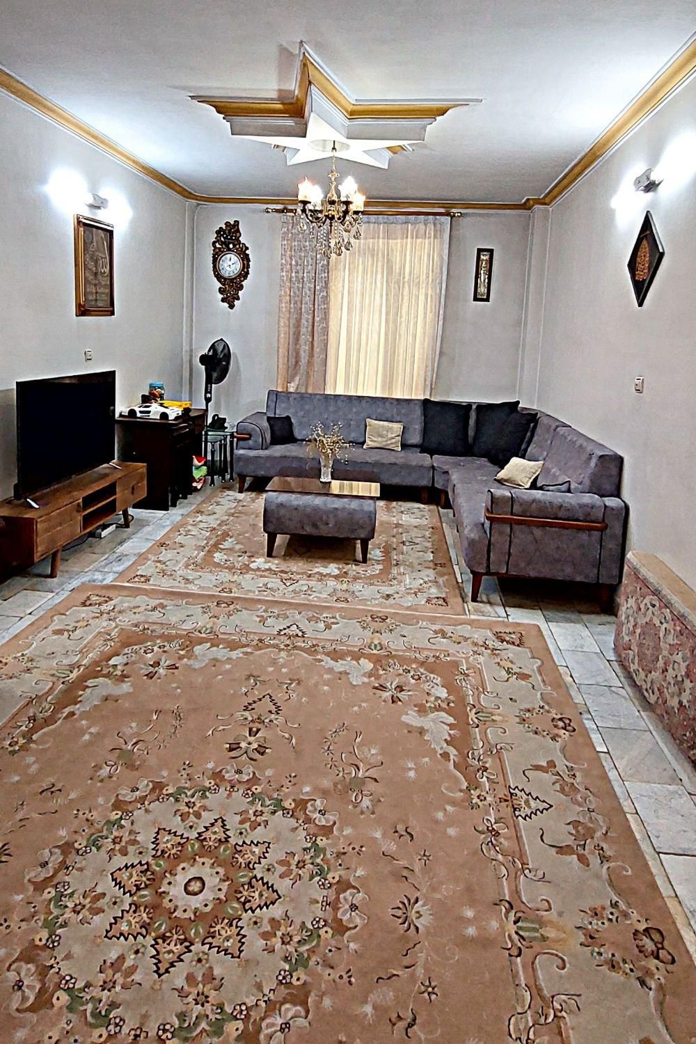 فروش واحد ۶۰ متری/تک واحدی/بازسازی شده/مقداد|فروش آپارتمان|تهران, پرستار|دیوار