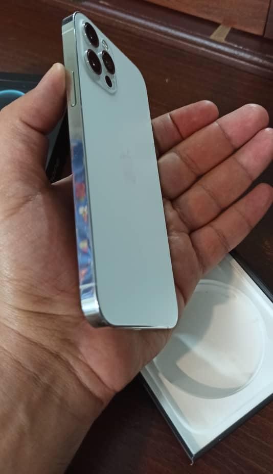 اپل iPhone 12 Pro با حافظهٔ ۲۵۶ گیگابایت|موبایل|اصفهان, باغ دریاچه|دیوار