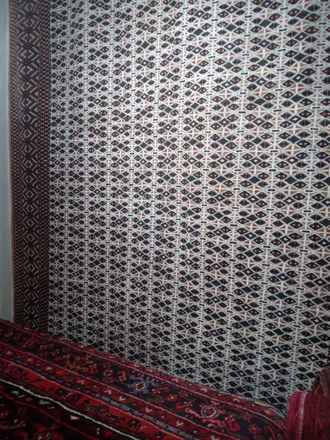تعویض فرش کهنه شما(ماشینی ودستی) با فرش دستباف|فرش|تهران, میدان ولیعصر|دیوار