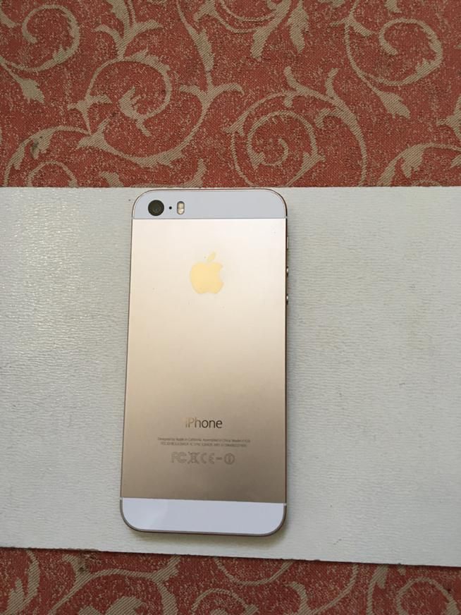 اپل iPhone 5s با حافظهٔ ۱۶ گیگابایت|موبایل|تهران, تهرانپارس غربی|دیوار