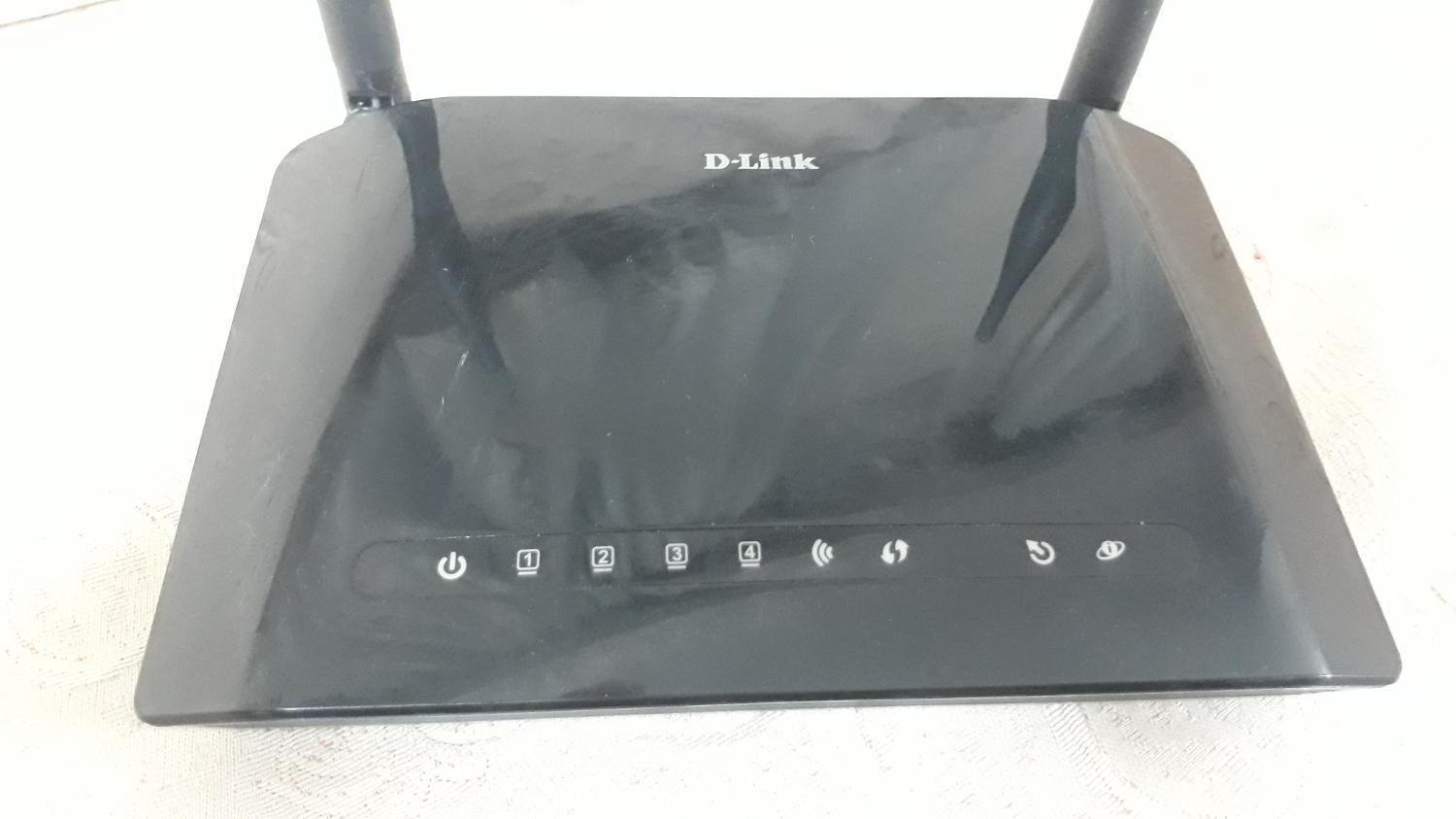 مودم دی لینک مدل DSL-2740u|مودم و تجهیزات شبکه|تهران, مسعودیه|دیوار