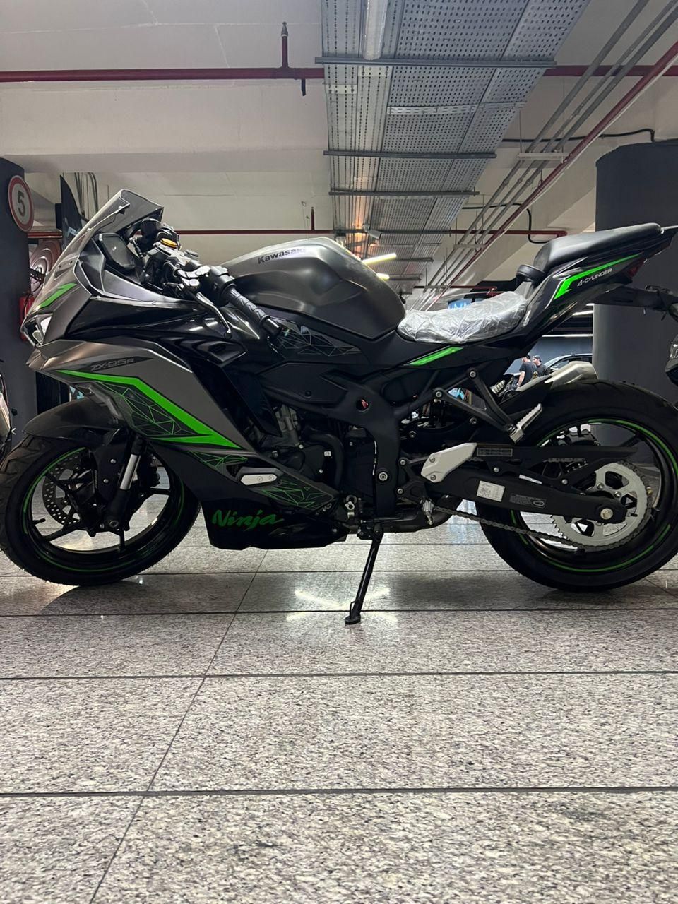کاوازکی zx25r چهار سیلندر|موتورسیکلت|تهران, پاسداران|دیوار