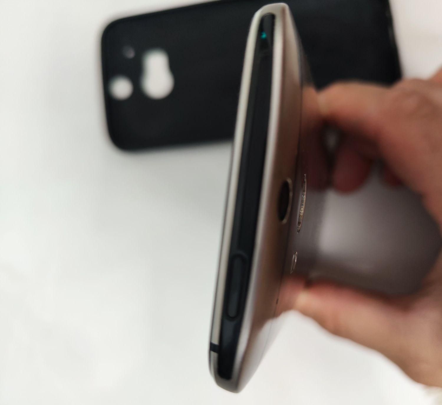 گوشی موبایل HTC One|موبایل|تهران, تهرانپارس شرقی|دیوار