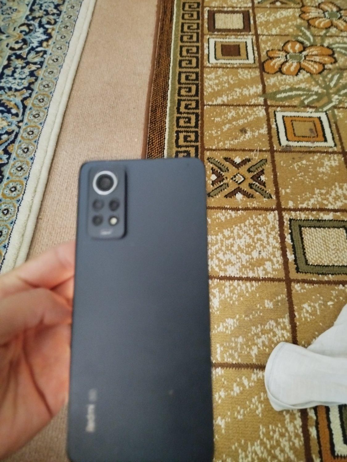 شیائومی 12t pro با حافظهٔ ۲۵۶ گیگابایت|موبایل|اصفهان, ابر|دیوار