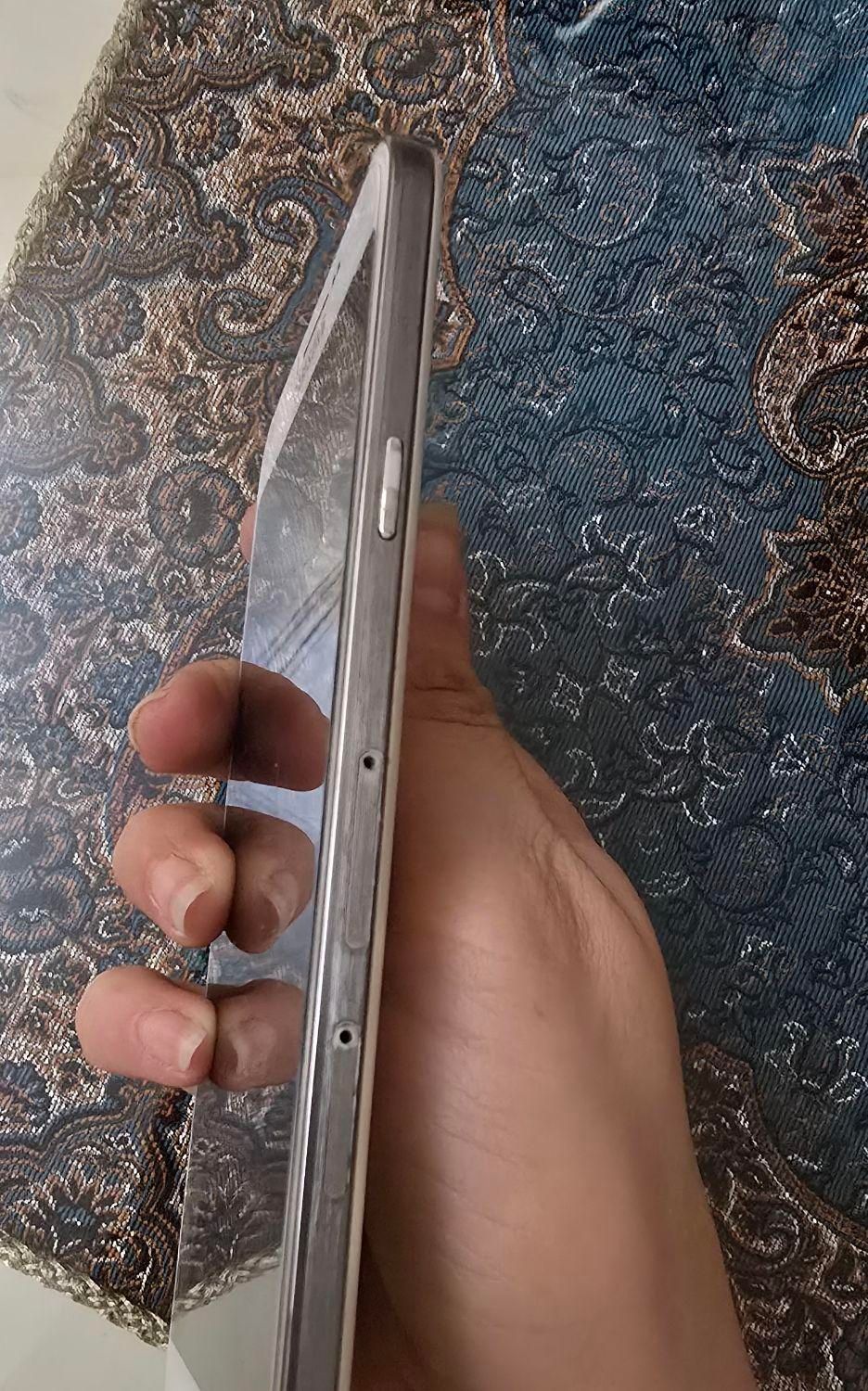 گوشی سامسونگ Galaxy E7 ال سی دی شکسته|موبایل|تهران, سبلان|دیوار