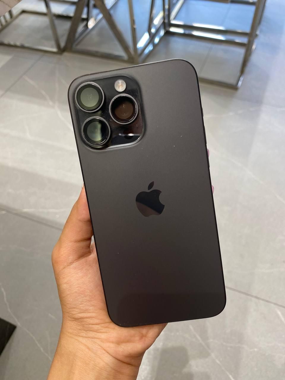 آیفون 15 pro max  سری M|موبایل|تهران, شهر‌زیبا|دیوار