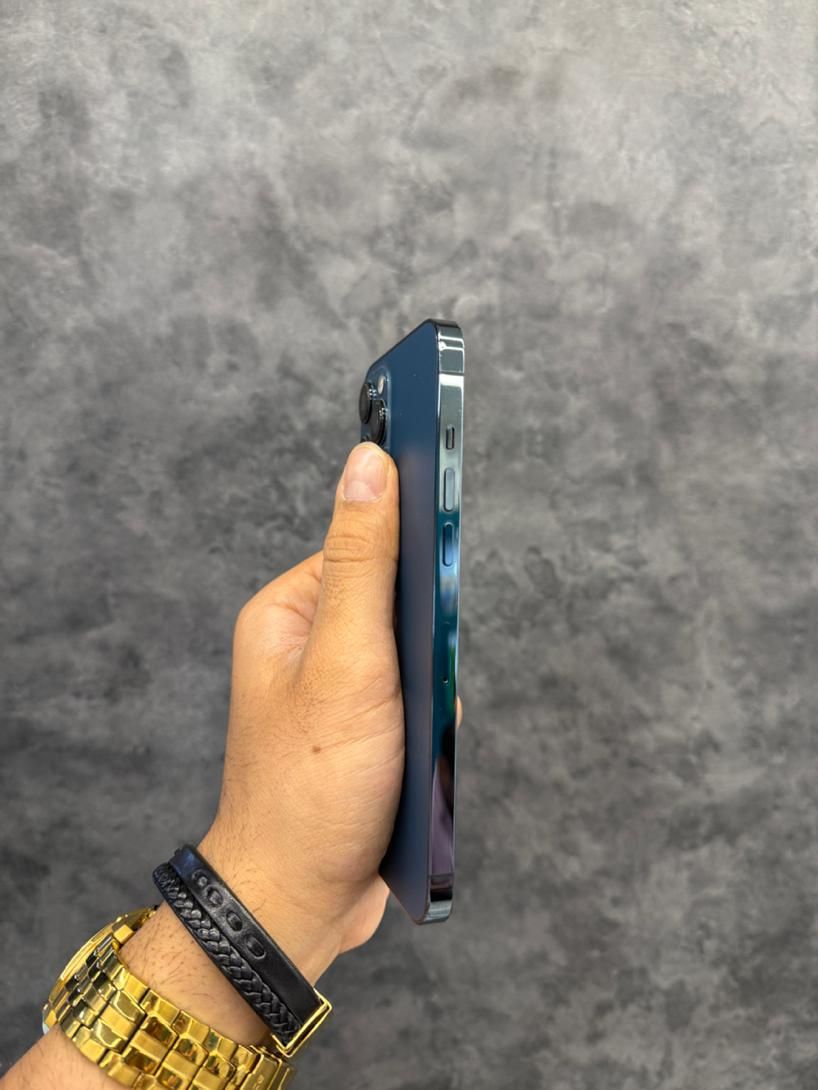 12pro max معاوضه با تمامی مدل های ایفون نقدو‌اقساط|موبایل|اصفهان, جلفا|دیوار