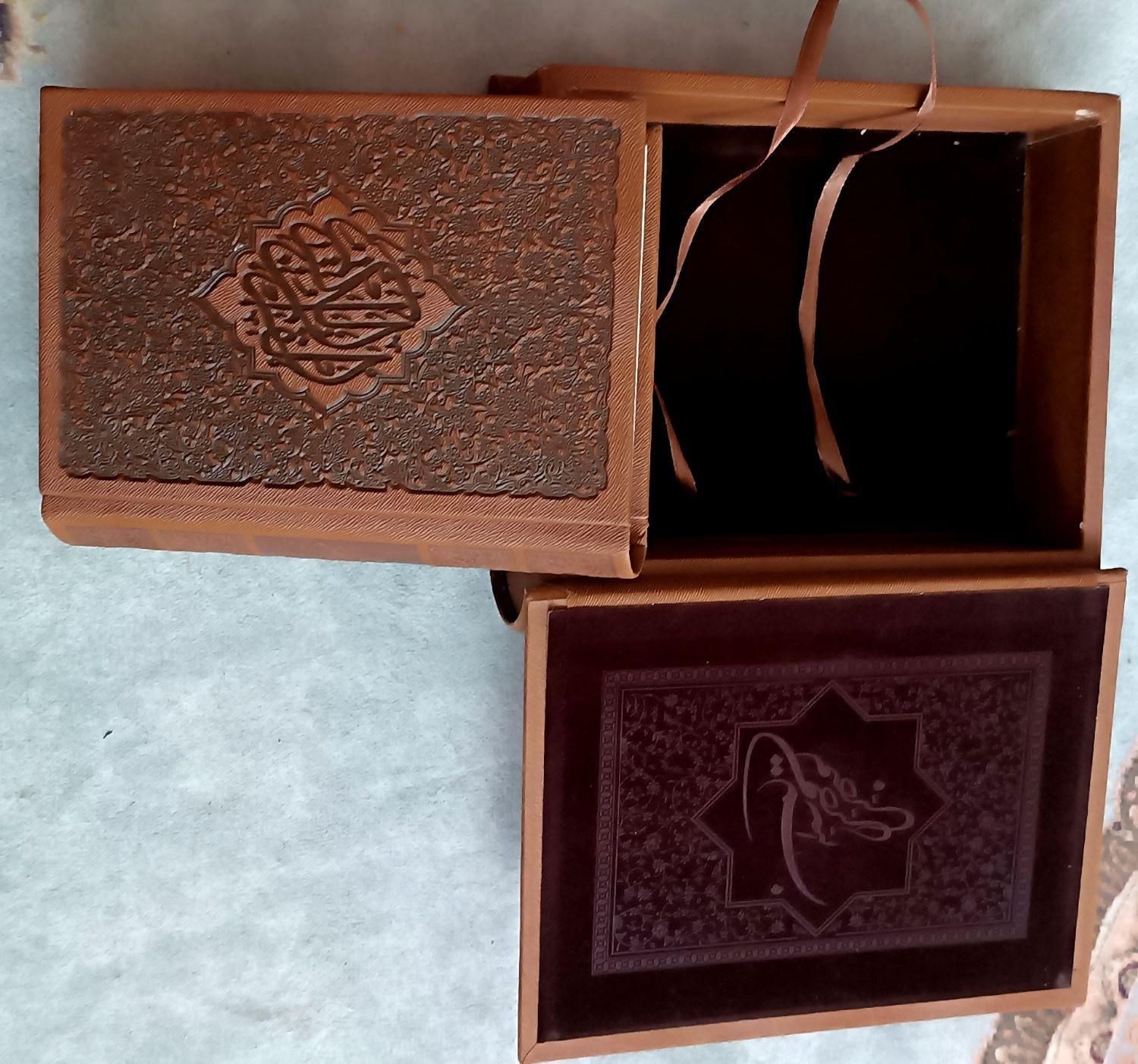 کتاب قرآن نفیس عطری|کتاب و مجله مذهبی|تهران, شهرآرا|دیوار