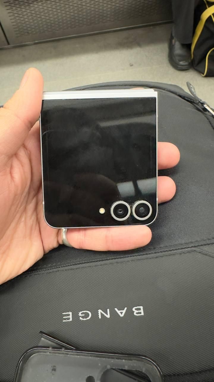 سامسونگ Galaxy Z Flip6 با حافظهٔ ۲۵۶ گیگابایت|موبایل|تهران, سهروردی|دیوار
