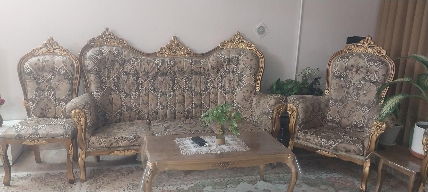 میز جلومبلی|مبلمان خانگی و میز عسلی|تربت جام, بوستان وحدت|دیوار