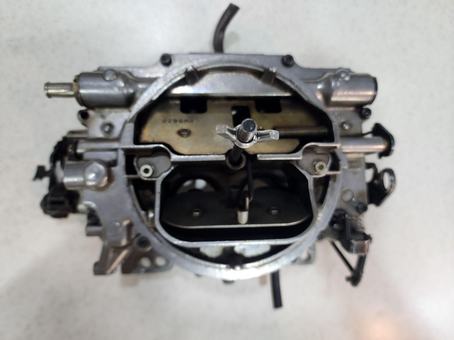 کاربراتور ادلبروک Edelbrock|خودرو کلاسیک|تهران, اکباتان|دیوار