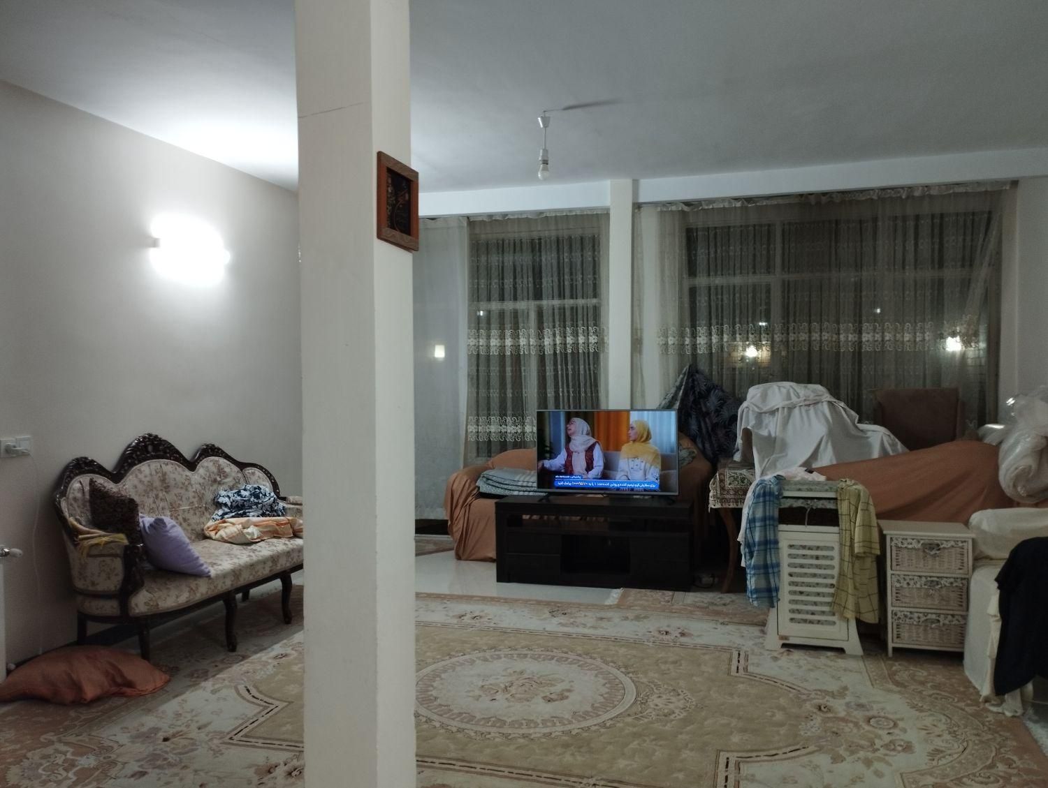 ملک دربستی رهن کامل خیابان تهران نو ۲/۵ طبقه|اجارهٔ خانه و ویلا|تهران, قاسم‌آباد|دیوار