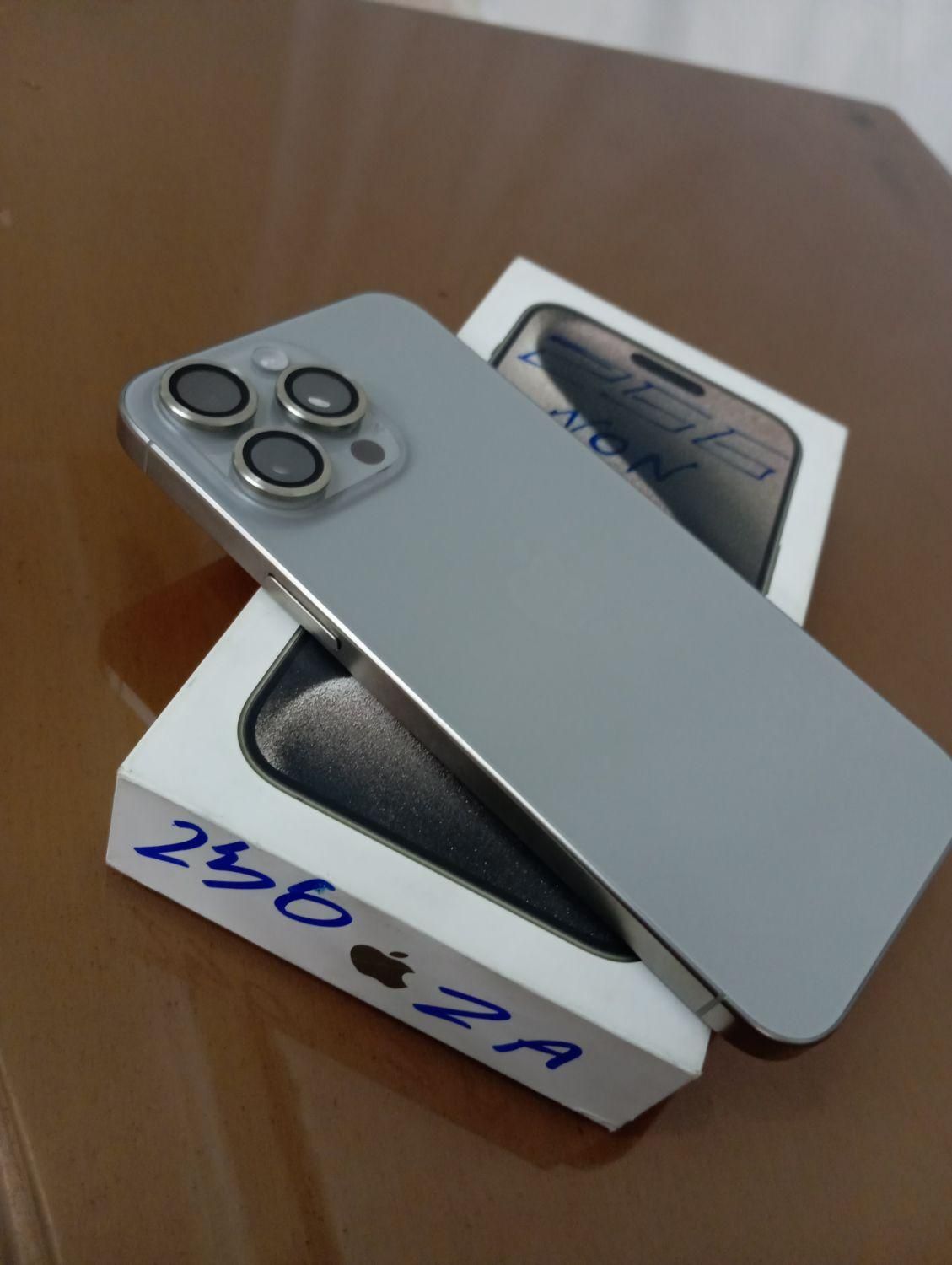 اپل iPhone 15 Pro Max با حافظهٔ ۲۵۶ گیگابایت|موبایل|تهران, شادآباد|دیوار