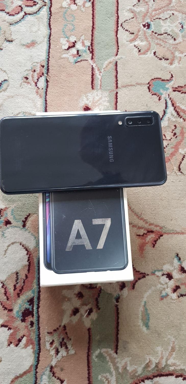 سامسونگ Galaxy A7 (2018) ۱۲۸ گیگابایت|موبایل|تهران, شوش|دیوار