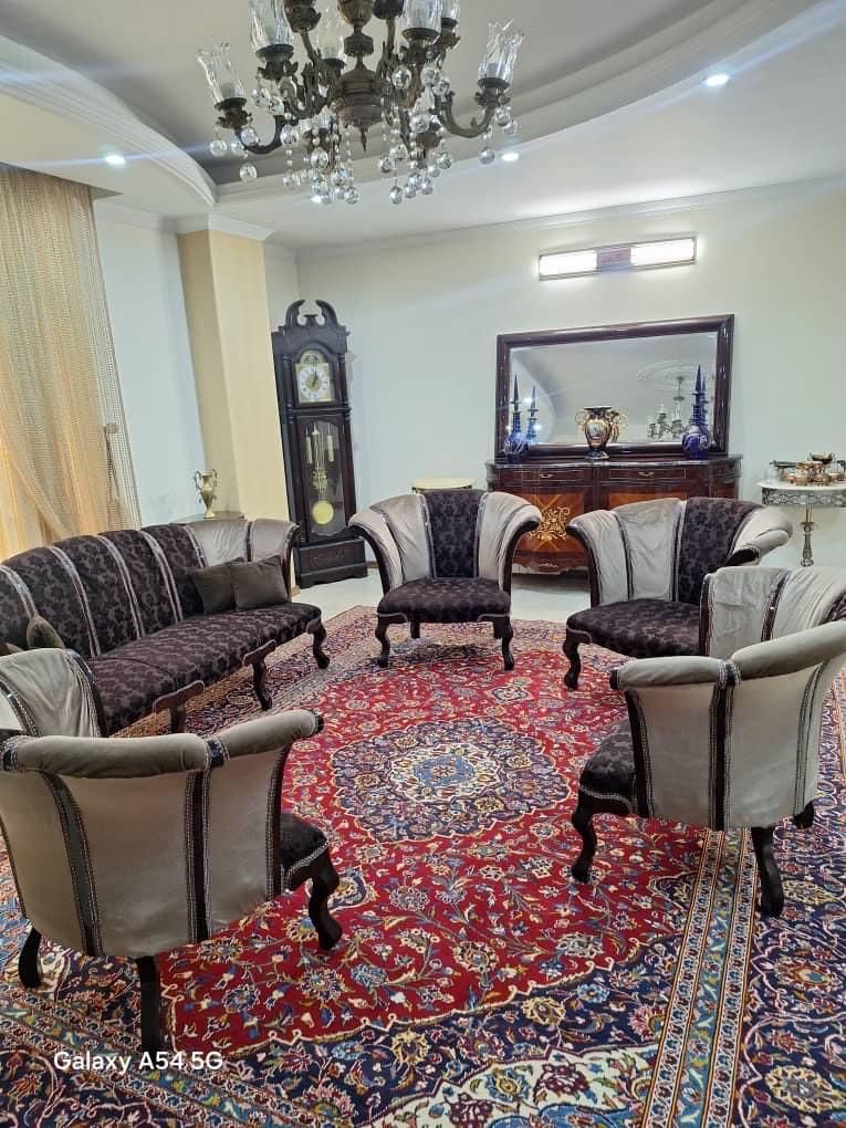 مبل ۸ نفره و میز ناهار خوبی ۶ نفره|مبلمان خانگی و میز عسلی|تهران, دانشگاه علم و صنعت|دیوار
