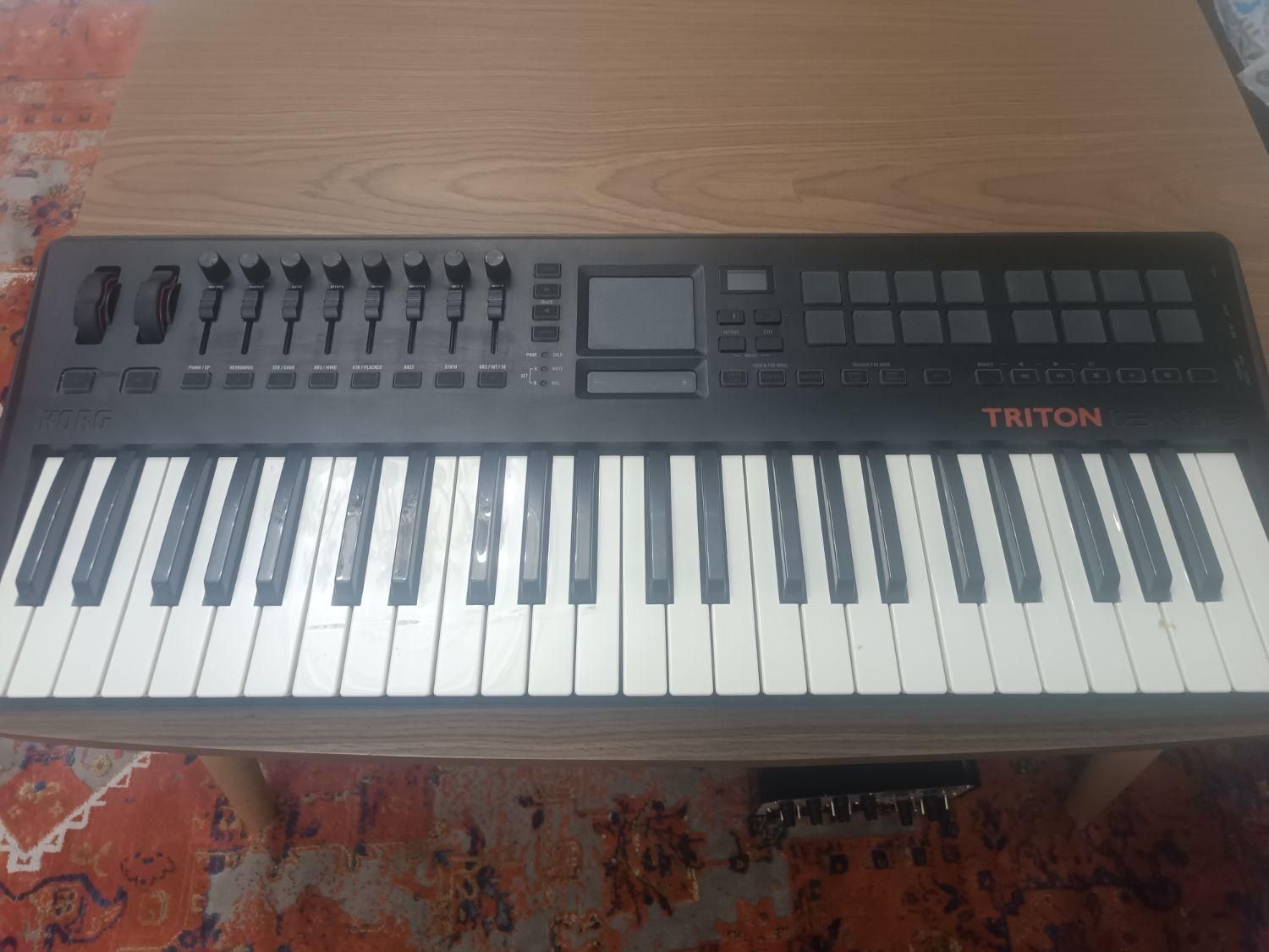 کیبرد Korg triton taktile TRTK-49|پیانو، کیبورد، آکاردئون|تهران, قلهک|دیوار