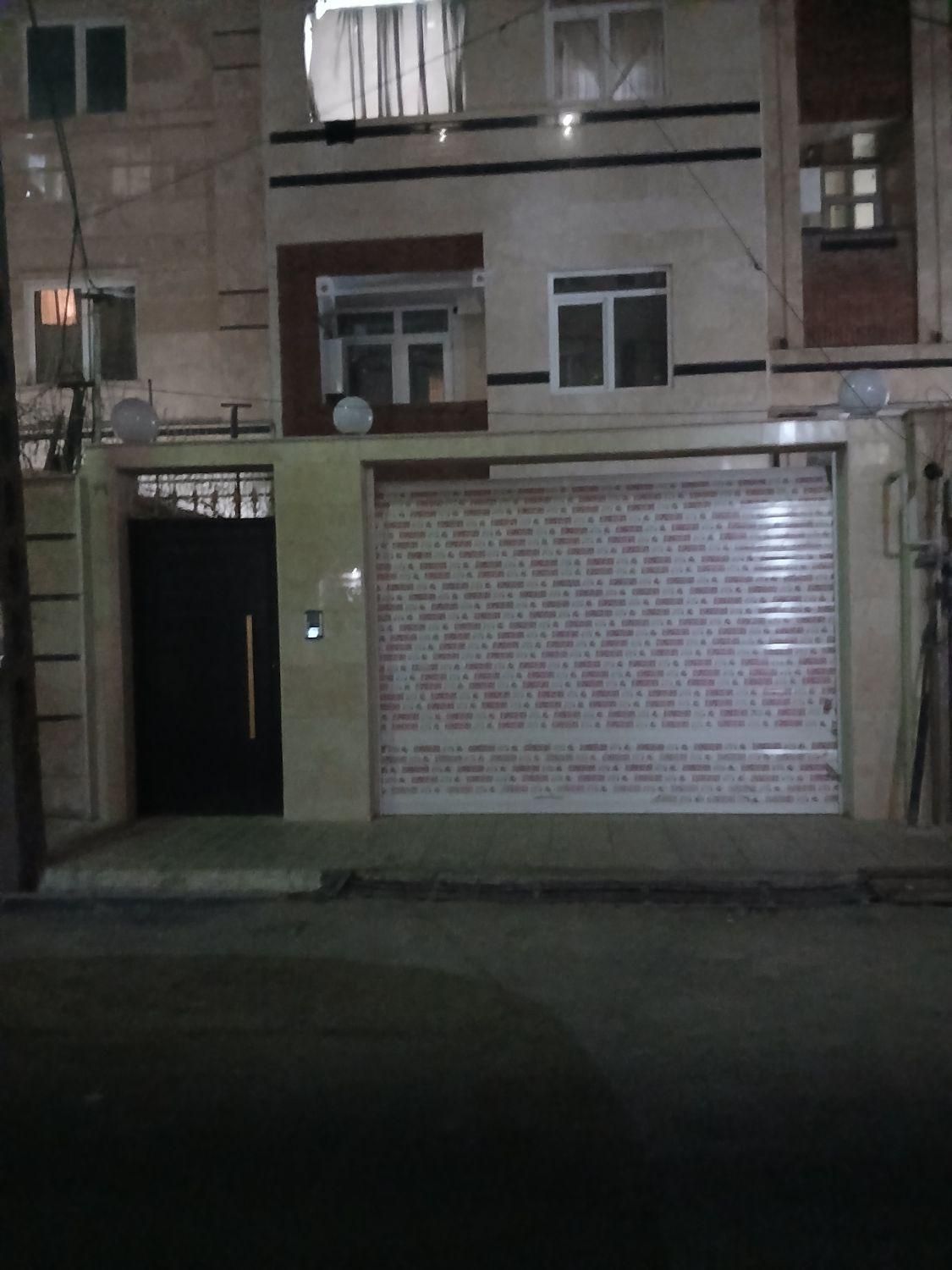 فروش آپارتمان ۵۸ متری ۱ خوابه در شهرک فردوس|فروش آپارتمان|تهران, شهرک فردوس|دیوار