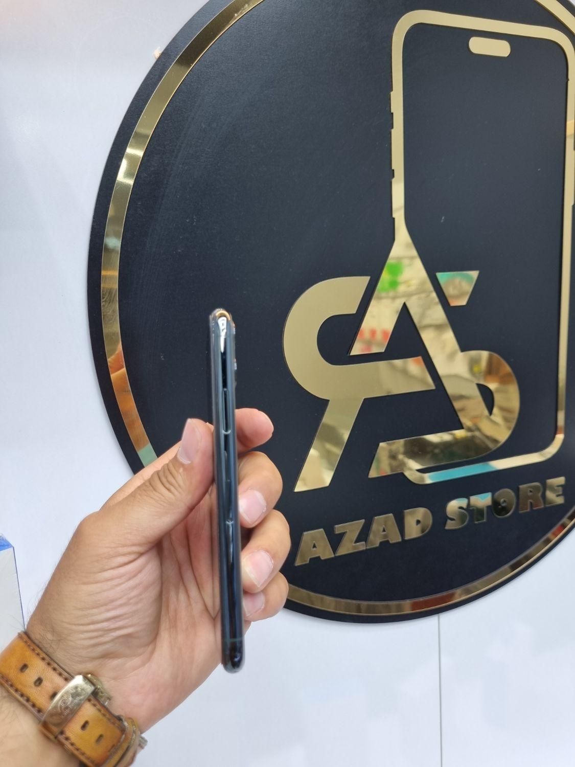 اپل iPhone 11 Pro با حافظهٔ ۶۴ گیگابایت|موبایل|یزد, |دیوار