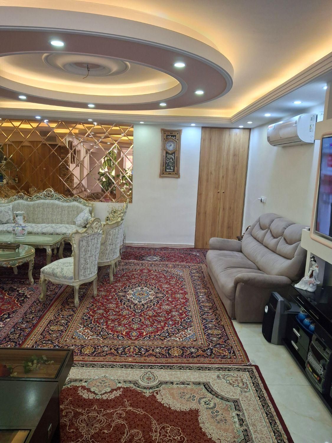خانه ویلای ۷ واحد|فروش خانه و ویلا|تهران, سرخه حصار|دیوار