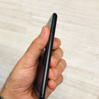 اپل iPhone SE (2020) با حافظهٔ ۱۲۸ گیگابایت|موبایل|تهران, امام حسین(ع)|دیوار