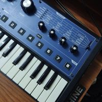 سینتی‌سایزر novation mininova|گیتار، بیس، امپلیفایر|تهران, شهرک ولیعصر|دیوار