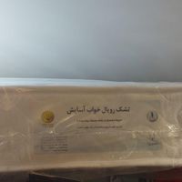 تخت گهواره ای نو وتشک نو ،کنار مادر ،استفاده نشده|تخت و صندلی بچه|تهران, شهرک آزادی|دیوار