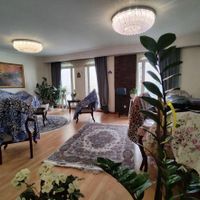 نیاوران یاسر ۳۰۰ متر معاوضه با ویلا لواسان|فروش آپارتمان|تهران, جماران|دیوار