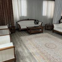 مبل و ناهار خوری کلاسیک چوب گردو|مبلمان خانگی و میز عسلی|کرج, شهرک بنفشه|دیوار
