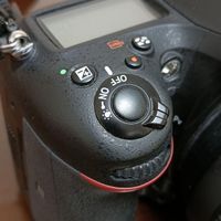 دوربین عکاسی نیکون nikon d7200 لنز ۱۸ ۱۴۰ درحد|دوربین عکاسی و فیلم‌برداری|تهران, آذری|دیوار