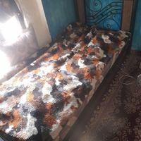 تخت فرفورژه|تخت و سرویس خواب|تهران, مولوی|دیوار