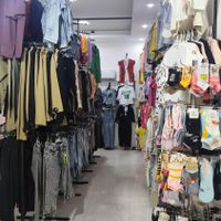 واگذاری کامل فروشگاه پوشاک بچگانه بعلت مهاجرت|کفش و لباس بچه|طبس, |دیوار