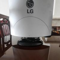 مانیتور LG|قطعات و لوازم جانبی رایانه|تهران, جنت‌آباد شمالی|دیوار