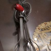 همزن دستی قدیمی آمریکایی مارکدار سالم کارکرد روان|کلکسیون اشیاء عتیقه|تهران, درب دوم|دیوار