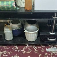 میزتلویزیون شیشه ای .گنجه بزرگ سالم|میز تلویزیون|گلبهار, |دیوار
