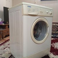 فقط چون مدلش وظاهرش قدیمی شده فروش گذاشتم|ماشین لباسشویی و خشک‌کن لباس|تهران, شبیری|دیوار