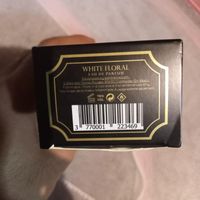 عطر white Floral|آرایشی، بهداشتی، درمانی|تهران, آذری|دیوار