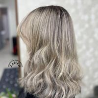 مدل رنگمو رنگولایت ومش آمبره بالیاژ لایت...|خدمات آرایشگری و زیبایی|کرج, گلشهر|دیوار