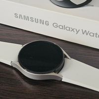 ساعت سامسونگ Galaxy Watch4 سایز 40|ساعت|تهران, یوسف‌آباد|دیوار