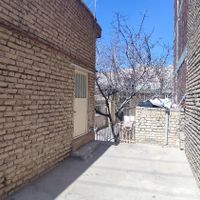 خانه کلنگی با دو دهنه مغازه تجاری|فروش خانه و ویلا|بجنورد, |دیوار
