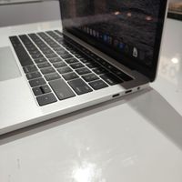 لپتاپ Macbook pro2016 i7 سایکل بطری۵۷  تاچ بار|رایانه همراه|تهران, صادقیه|دیوار