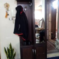 جاکفشی آینه دار  ایستاده|جاکفشی، کمد، دراور|تهران, ابن بابویه|دیوار