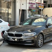 بی‌ام‌و سری 5 سدان 530i، مدل ۲۰۱۸|خودرو سواری و وانت|مشهد, امام رضا|دیوار
