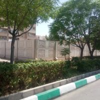 اجاره-1050-متر-زمین-دیوارکشی-شده