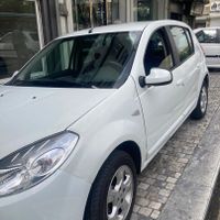 رنو ساندرو اتوماتیک، مدل ۱۳۹۵|خودرو سواری و وانت|تهران, جنت‌آباد مرکزی|دیوار
