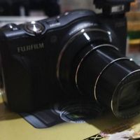 دوربین عکاسی و فیلمبرداری  Fujifilm مدل F800|دوربین عکاسی و فیلم‌برداری|تهران, اکباتان|دیوار