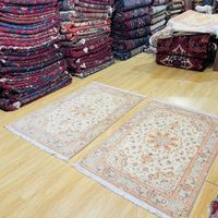 فرش جفت ذرع نیم تبریز زمینه کرم حاشیه سدری|فرش|تهران, آذربایجان|دیوار