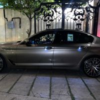 بی‌ام‌و سری 5 سدان 530i، مدل ۲۰۱۷|خودرو سواری و وانت|تهران, پاسداران|دیوار
